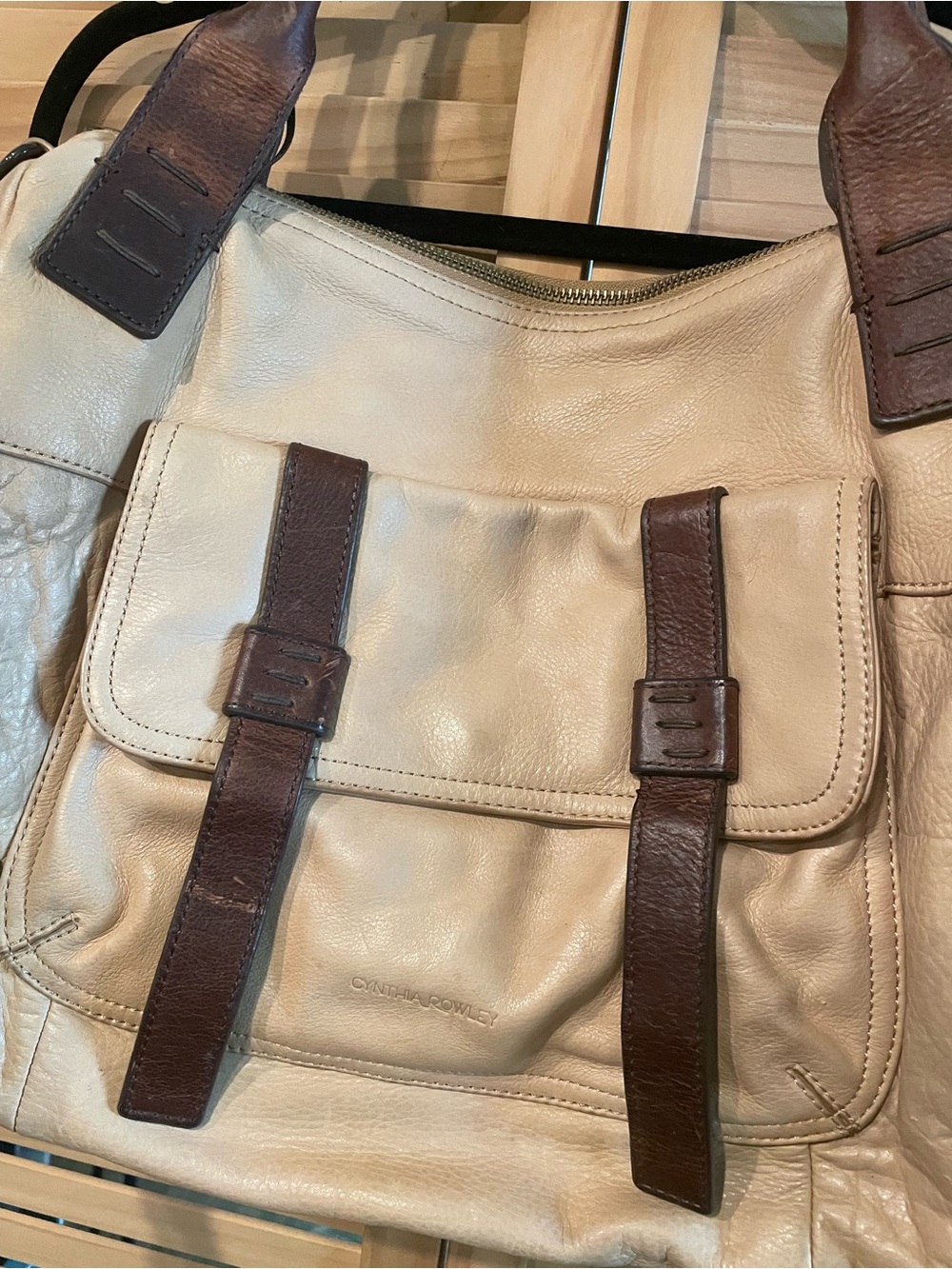 Cynthia Rowley Cream Leather Messenger with Brown Trim - Picture 2 of 11